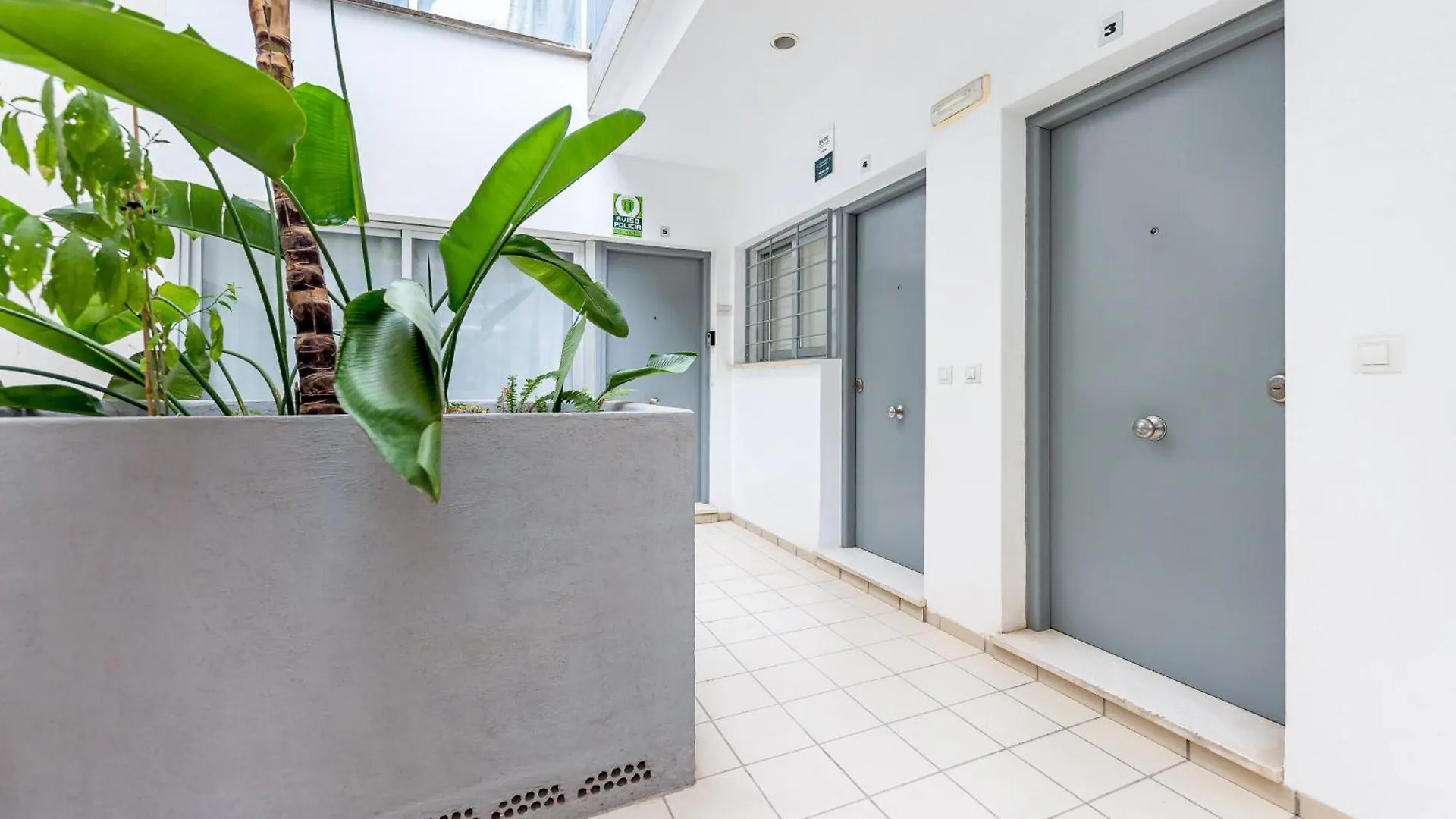 Vivendos - Ma17 - Trinidad Apartment Malaga 0*,