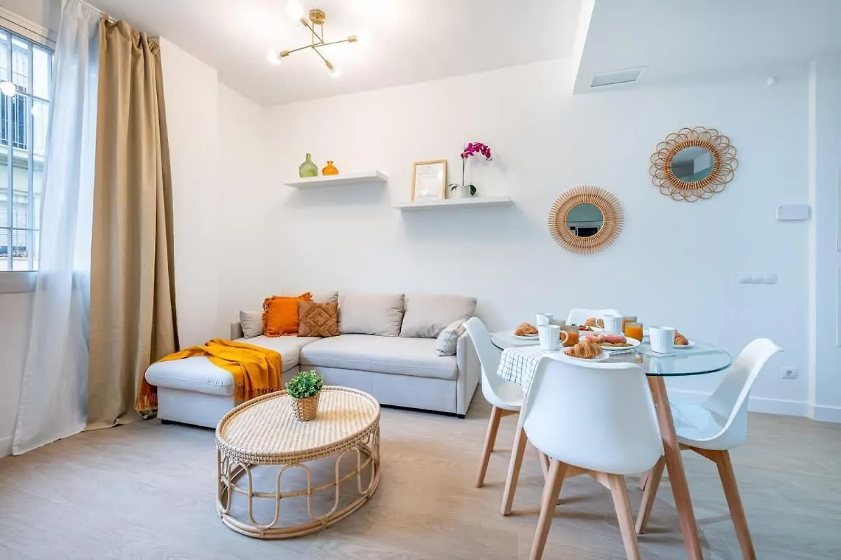 Vivendos - Ma17 - Trinidad Apartment Malaga