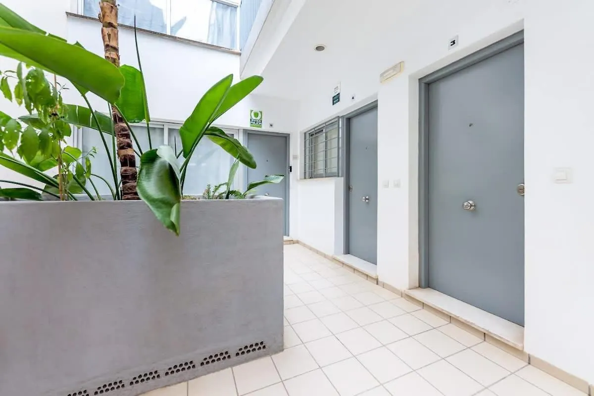 Vivendos - Ma17 - Trinidad Apartment Malaga 0*,  Spain